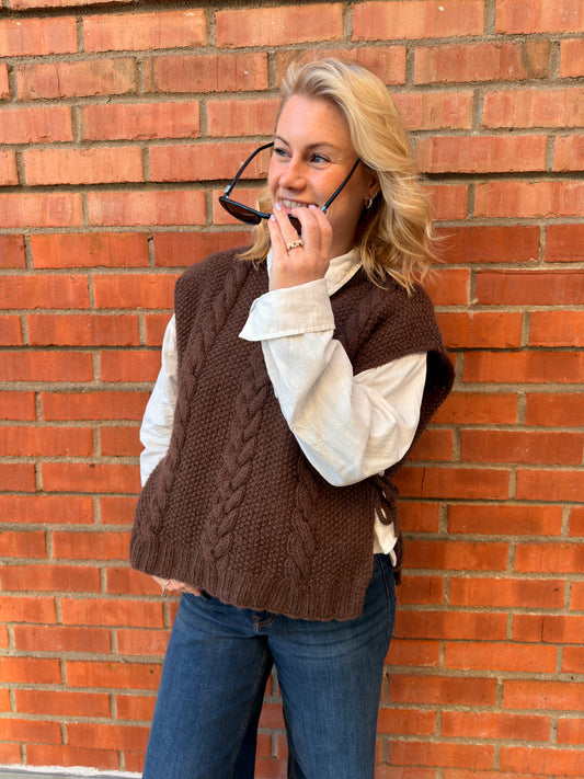 Knittingbyemilievest